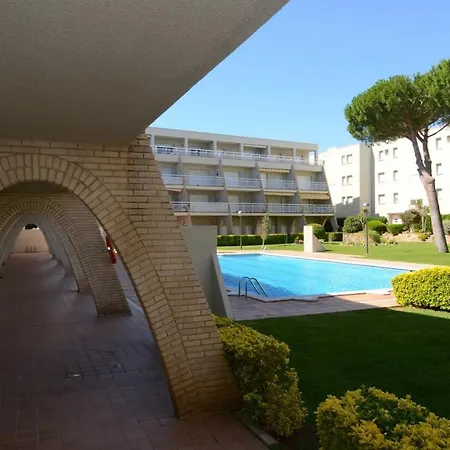 Els Pins - Appartement *